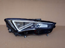 Laden Sie das Bild in den Galerie-Viewer, Frontscheinwerfer Seat Leon 5FB941008F Rechts Scheinwerfer Headlight