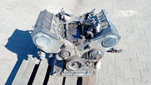 Laden Sie das Bild in den Galerie-Viewer, Motor Audi A4 B5 C4 ABC 2.6 150PS 110kW 284TKm 1997 Benzin Engine Unkomplett MOT1193941636lr