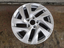 Load image into Gallery viewer, 1x Alufelge 17 Zoll 7.0" 5x114.3 45ET Honda Hrv Hr-V Crv Cr-V Rim Wheel FEL6205580080bg