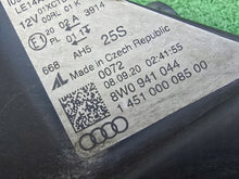 Laden Sie das Bild in den Galerie-Viewer, Frontscheinwerfer Audi A4 B9 8W0941044 Xenon Rechts Scheinwerfer Headlight SCH8713837216dy