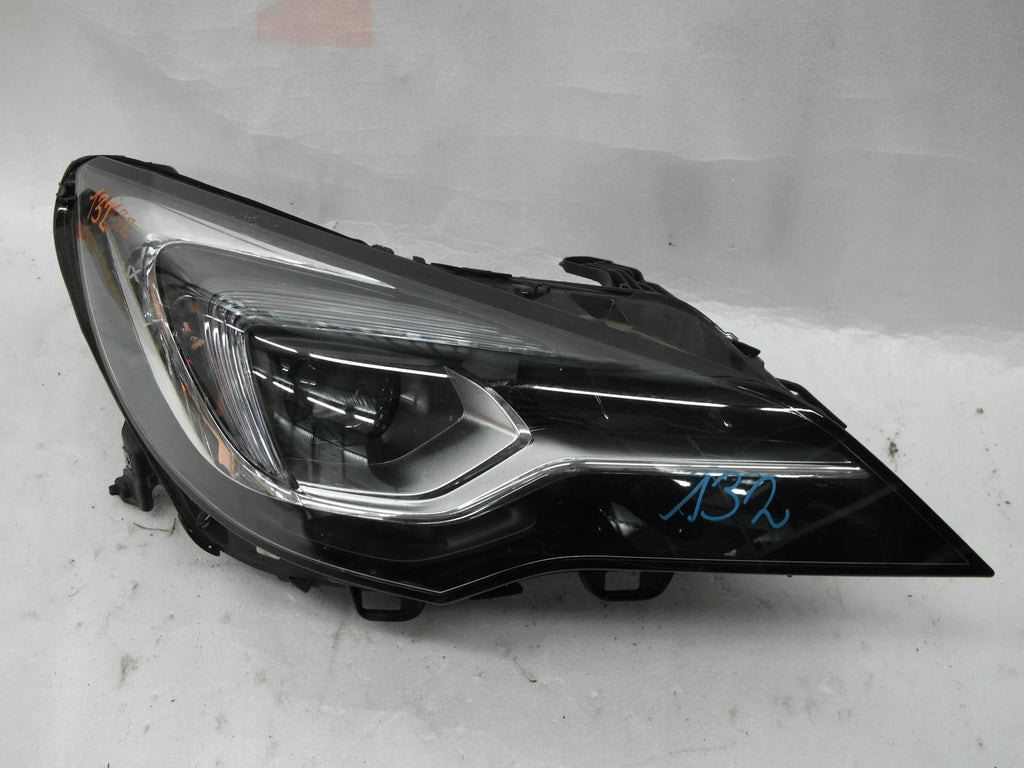 Frontscheinwerfer Opel Astra 39055746 Rechts Scheinwerfer Headlight SCH5199910002et