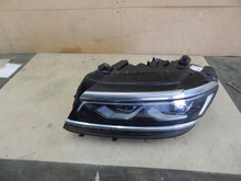 Laden Sie das Bild in den Galerie-Viewer, Frontscheinwerfer VW Tiguan Allspace 5NN941081C Links Scheinwerfer Headlight SCH6339814597fb