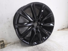 Laden Sie das Bild in den Galerie-Viewer, 1x Alufelge 20 Zoll 9.0" 5x112 38ET Glanz Schwarz 4KE071490 Audi E-Tron FEL2165569065mq