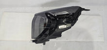 Laden Sie das Bild in den Galerie-Viewer, Frontscheinwerfer Ford Transit Courier R2X613W030 Ein Stück (Rechts oder Links) SCH5046597204pk