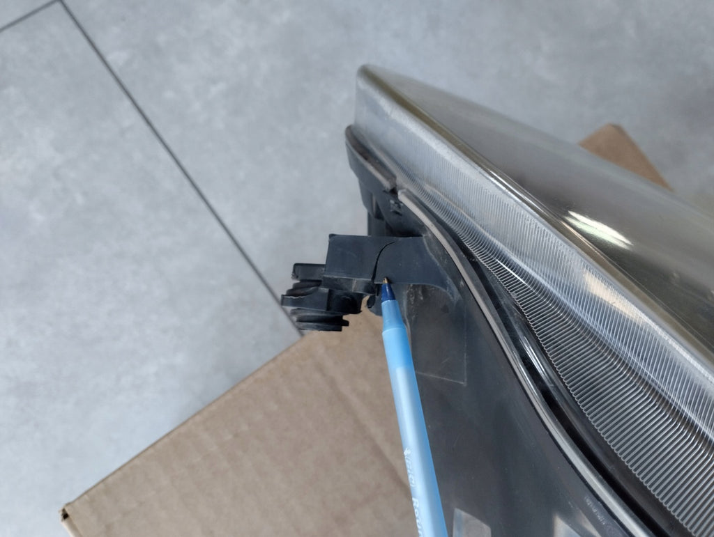 Frontscheinwerfer Seat Leon 08-445-1116R Rechts Scheinwerfer Headlight