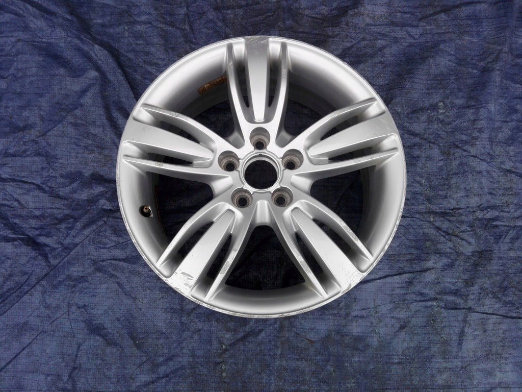 1x Alufelge 17 Zoll 6.5" 5x112 33ET Glanz Silber 8U0601025E Audi Q3 Rim Wheel FEL3023318495xy