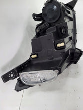 Laden Sie das Bild in den Galerie-Viewer, Frontscheinwerfer Dacia Sandero III 20-260602561R LED Rechts oder Links