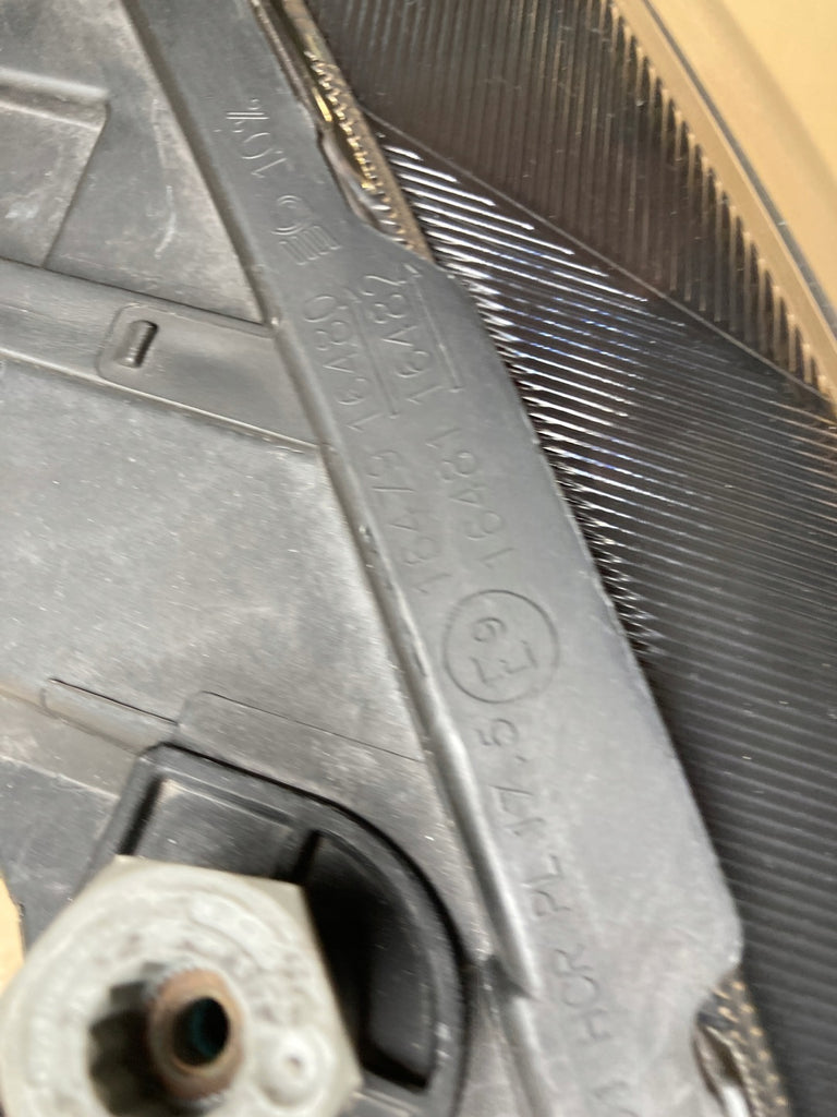 Frontscheinwerfer Seat Ibiza I V 6F1941005B Ein Stück (Rechts oder Links)