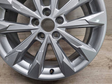 Laden Sie das Bild in den Galerie-Viewer, 1x Alufelge 18 Zoll 83A601025G Audi Q3 Rim Wheel FEL8606108791zv