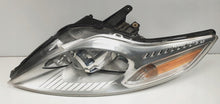 Laden Sie das Bild in den Galerie-Viewer, Frontscheinwerfer Ford Mondeo 6DCT450 Xenon Links Scheinwerfer Headlight