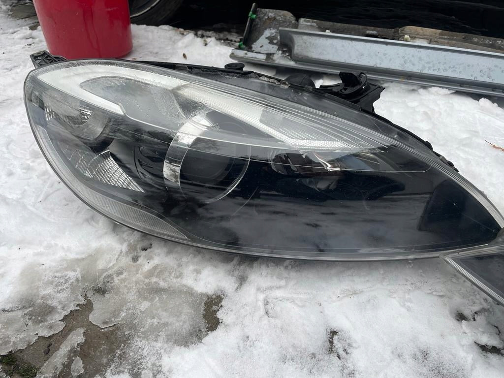 Frontscheinwerfer Volvo V40 Xenon Ein Stück (Rechts oder Links) Headlight SCH1709974325zw