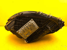 Laden Sie das Bild in den Galerie-Viewer, Frontscheinwerfer Mercedes-Benz W247 A2479064204 LED Rechts Headlight SCH8154502979pu