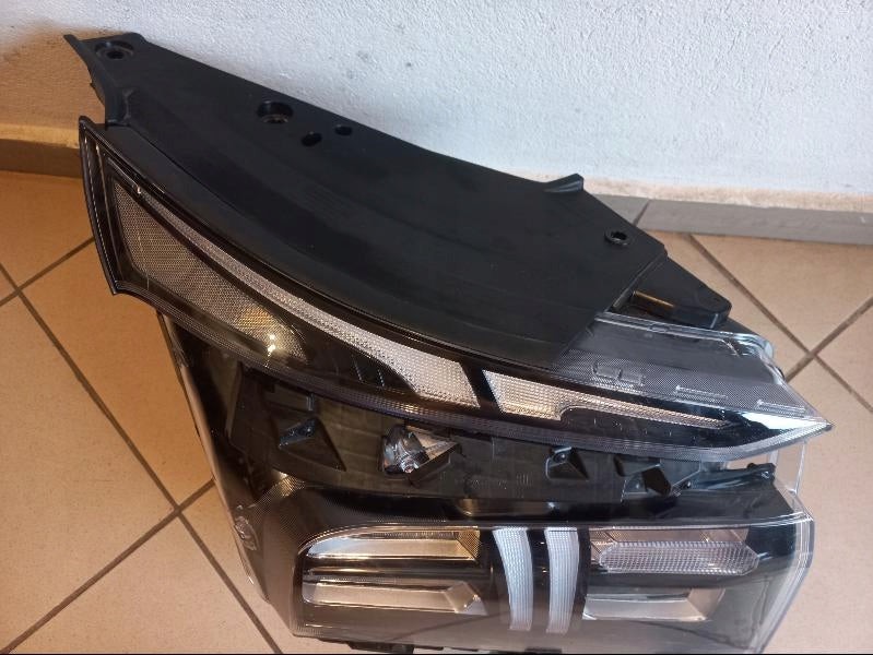 Frontscheinwerfer Hyundai Santa Fe 92102S1500 LED Rechts Scheinwerfer Headlight