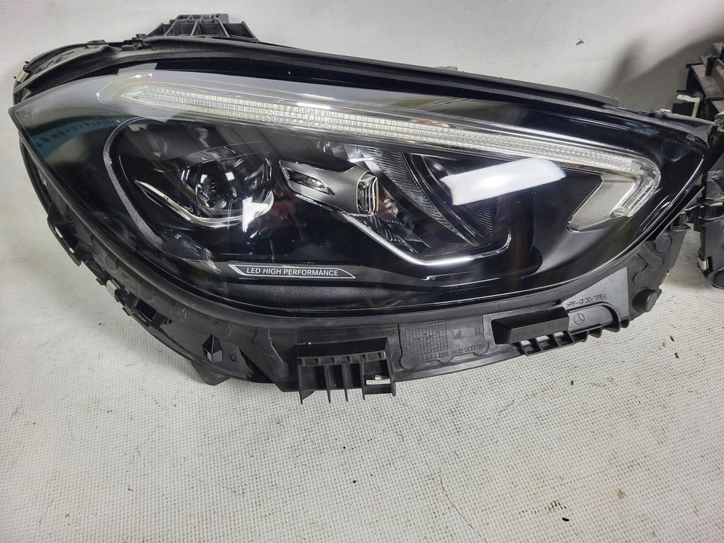 Frontscheinwerfer Mercedes-Benz W206 A2069068104 A2069068204 LED Ein Satz SCH6588384095mb