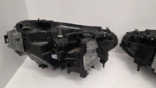 Laden Sie das Bild in den Galerie-Viewer, Frontscheinwerfer BMW 2 G42 5A320F3 5A320F4 LED Ein Satz Scheinwerfer Headlight SCH2910912145rg