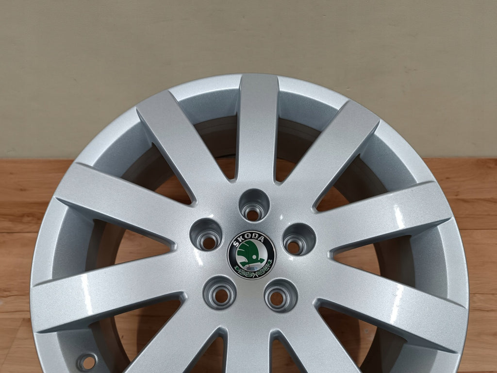 1x Alufelge 17 Zoll 7.0" 5x112 37ET 3U0601025D Skoda Rim Wheel