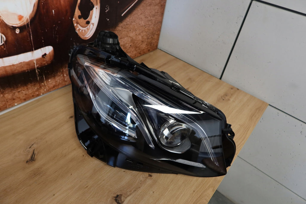 Frontscheinwerfer Mercedes-Benz W213 A2139069202 LED Rechts Headlight SCH2223166328ns