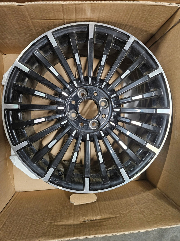 1x Alufelge 17 Zoll 6.5" 4x98 41ET Glanz Schwarz 52140534 Fiat 500e Rim Wheel FEL3253331987ta