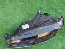 Load image into Gallery viewer, Frontscheinwerfer Skoda Superb III 3V1941015A Xenon Links Scheinwerfer Headlight SCH2460024562zv