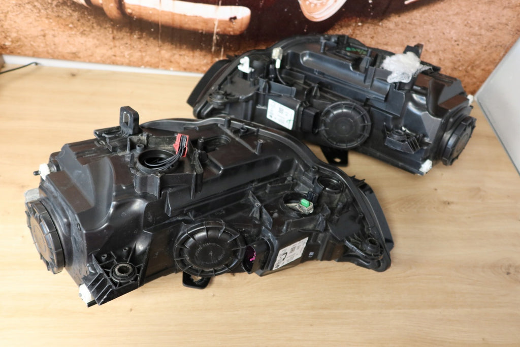 Frontscheinwerfer Audi A3 8V0941005C 8V0941006C LED Rechts oder Links