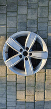 Laden Sie das Bild in den Galerie-Viewer, 1x Alufelge 16 Zoll 5.5&quot; 5x112 42ET 3G0071496A VW Passat B8 Rim Wheel