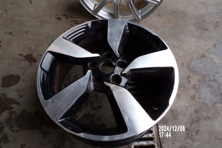 1x Alufelge 18 Zoll 7.0" 5x114.3 Nissan Qashqai Rim Wheel FEL2419531581pr