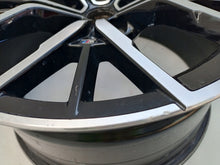 Load image into Gallery viewer, 1x Alufelge 19 Zoll 9.0" 5x112 44ET Glanz 8747235 BMW 5 G31 G30 Rim Wheel FEL8821427308vd