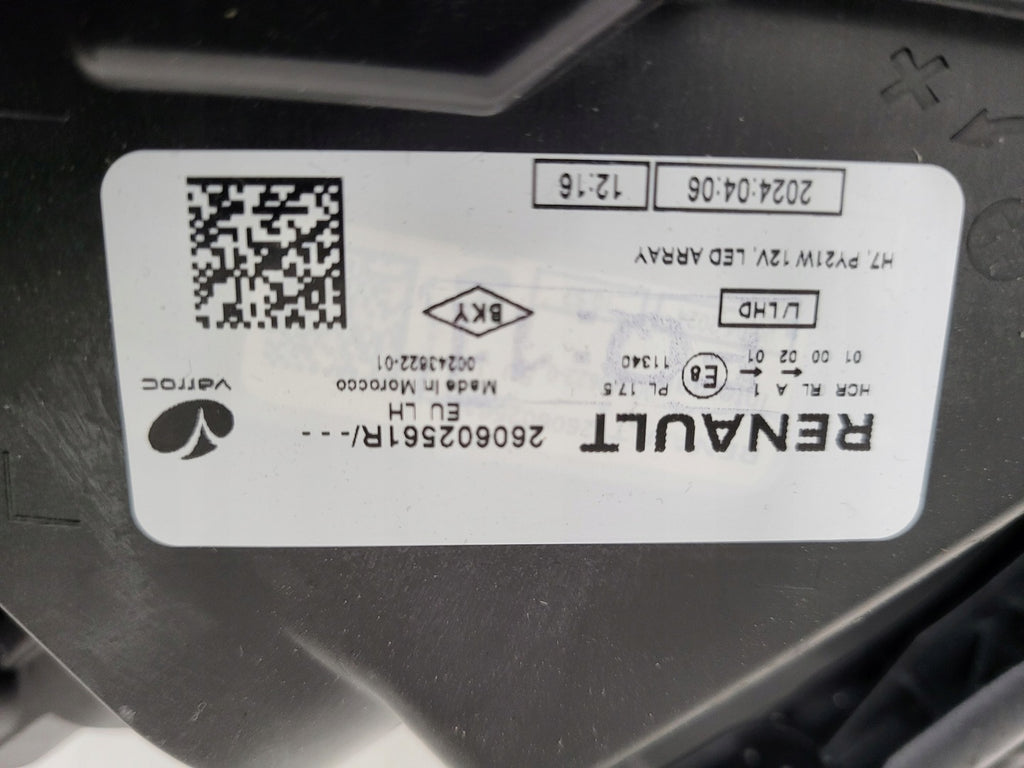 Frontscheinwerfer Dacia Sandero III 260602561R LED Ein Stück (Rechts oder Links)