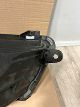 Laden Sie das Bild in den Galerie-Viewer, Frontscheinwerfer Skoda Superb II 3T1941016H LED Rechts Scheinwerfer Headlight