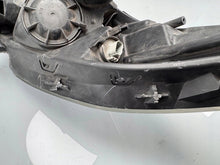 Laden Sie das Bild in den Galerie-Viewer, Frontscheinwerfer Honda Cr-V IV 33101-T1G-305 Xenon Rechts Headlight SCH3132643952wq