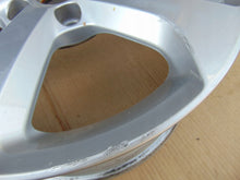 Load image into Gallery viewer, 1x Alufelge 17 Zoll 7.5&quot; 5x112 49ET 5G060125BG VW Golf Vii Rim Wheel