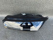 Laden Sie das Bild in den Galerie-Viewer, Frontscheinwerfer Skoda Octavia IV 5E4941015A Links Scheinwerfer Headlight SCH4501226411ue