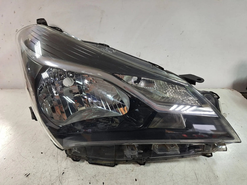 Frontscheinwerfer Toyota Yaris VAY2473 Rechts Scheinwerfer Headlight
