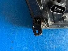 Load image into Gallery viewer, Frontscheinwerfer Opel Vectra C 159871 Xenon Links Scheinwerfer Headlight