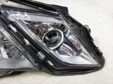 Laden Sie das Bild in den Galerie-Viewer, Frontscheinwerfer Mercedes-Benz W212 A2128200639 Xenon Rechts Headlight