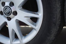 Laden Sie das Bild in den Galerie-Viewer, 4x Alufelge 18 Zoll 7.0" 5x108 30748436 Volvo Rim Wheel FEL4323425039qi
