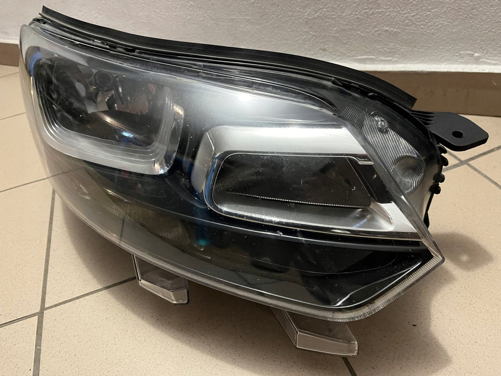 Frontscheinwerfer Citroën Jumpy Rechts Scheinwerfer Headlight SCH8044363760aw