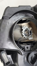 Load image into Gallery viewer, Frontscheinwerfer Toyota Proace City 9835780580 73278215 Rechts Headlight SCH1971811304if