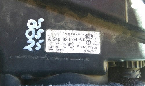 Frontscheinwerfer Mercedes-Benz A9408200461 Rechts Scheinwerfer Headlight SCH2294931270gx
