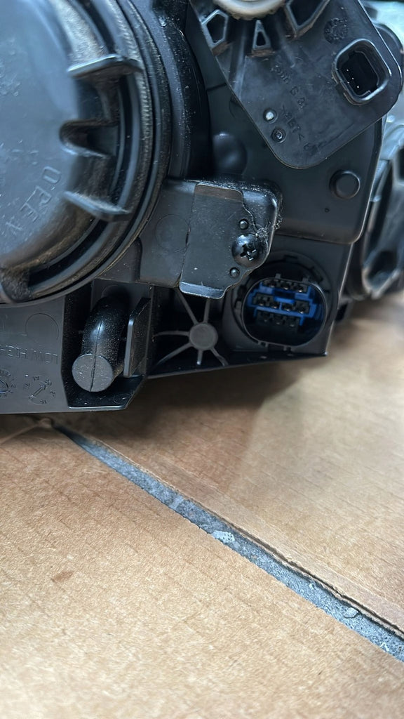 Frontscheinwerfer Kia Stonic Ein Stück (Rechts oder Links) Headlight