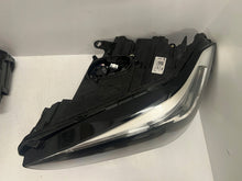 Laden Sie das Bild in den Galerie-Viewer, Frontscheinwerfer BMW X1 F48 5A01177 5A01178 LED Ein Satz Scheinwerfer Headlight SCH7302011704qe