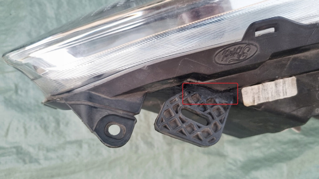 Frontscheinwerfer Ford Fiesta I C1BB-13W029-CG 85122000 Rechts Headlight SCH6342603893th