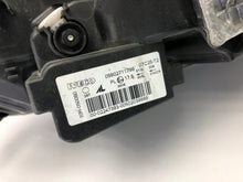Laden Sie das Bild in den Galerie-Viewer, Frontscheinwerfer Iveco Daily IV 5802711799Q 5802711800 LED Ein Satz Headlight SCH3957827977sn