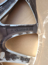 Laden Sie das Bild in den Galerie-Viewer, 1x Alufelge 16 Zoll 6.5" 5x112 22ET Glanz Silber 6876921 BMW G21 G20 Rim Wheel FEL6885090228yj