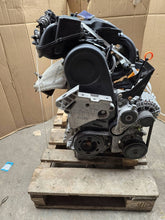 Laden Sie das Bild in den Galerie-Viewer, Motor Seat Skoda VW CMXA 1.6 102PS 75kW 126TKm 2010 Benzin Engine Komplett