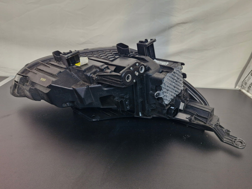 Frontscheinwerfer Hyundai I30 G4921-21050 Links Scheinwerfer Headlight SCH5584963755pi