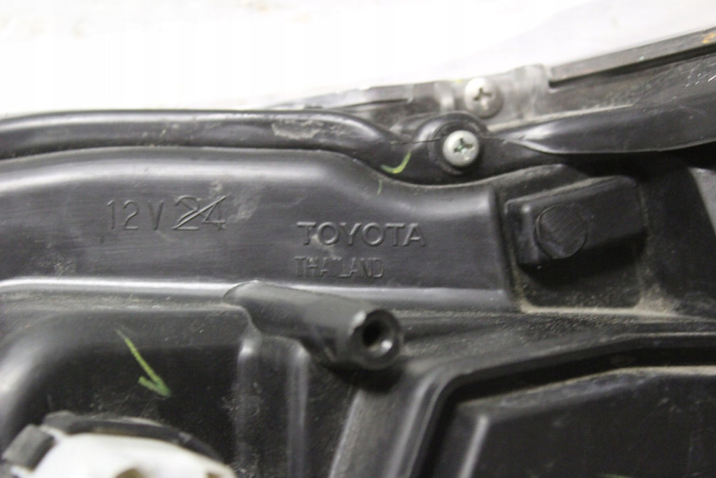 Frontscheinwerfer Toyota Fortuner LED Rechts Scheinwerfer Headlight SCH8278138904sx