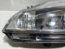 Load image into Gallery viewer, Frontscheinwerfer Renault Modus Grand 8200658385 Links Scheinwerfer Headlight SCH4227331464zw