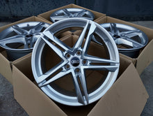 Laden Sie das Bild in den Galerie-Viewer, 4x Alufelge 18 Zoll 8.0" 5x112 40ET Glanz Silber 8W0601025HM Audi B8 Rim Wheel FEL8877621225nu