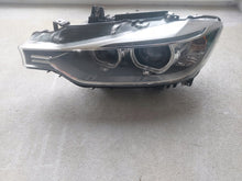 Load image into Gallery viewer, Frontscheinwerfer BMW F30 F31 7259525 Xenon Links Scheinwerfer Headlight SCH9655631977ga